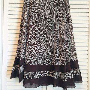 East 5th Chocolate Brown & Cream Flowy Animal Print A-line Skirt (8)